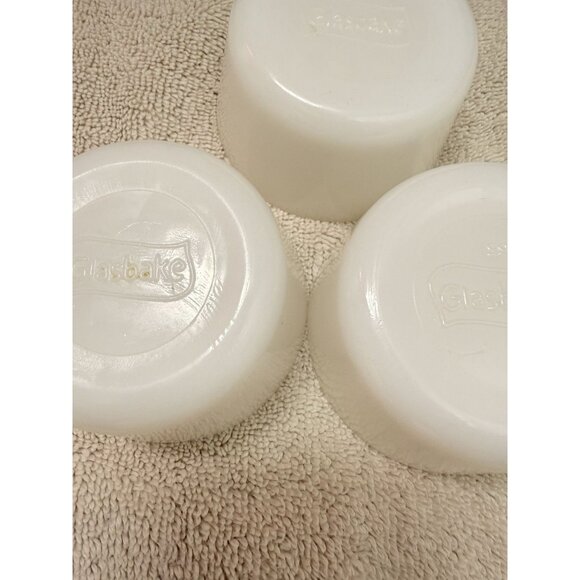 Lot of 3 Vintage Milk Glass Glasbake Custard Ramekin Baking Cups Small Dishes - Picture 5 of 8